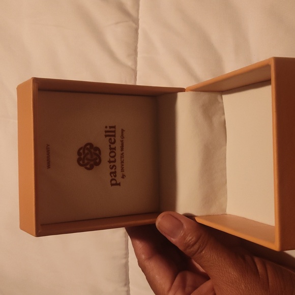Tan Watch Box - Picture 2 of 5